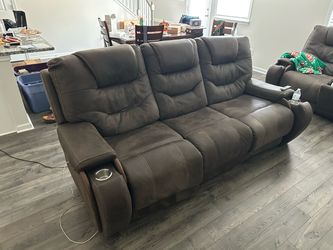 5 Seat Power Reclining Sofa & Loveseat Set