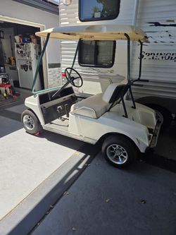 Golf cart