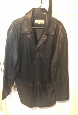 Men’s leather coat (large)