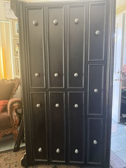 Mesa De Noche Y Gabetero End Romero