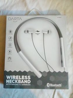 BLUETOOTH WIRELESS HEADPHONES BRAND NEW