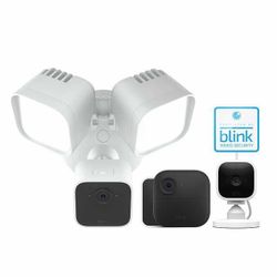 Blink 3-Camera Security Bundle with Wired Floodlight