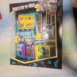 Moster Hig Doll Bran New 
