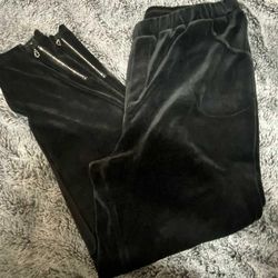 Quacker Factory Velour Rhinestone Accent Straight Leg