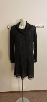 Large gray Maurice’s sweater dress (like new)