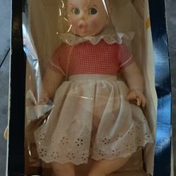 Antique Collectable Vintage Doll