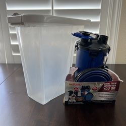 New Coleman Dog Food Srorage Container & Travel Set