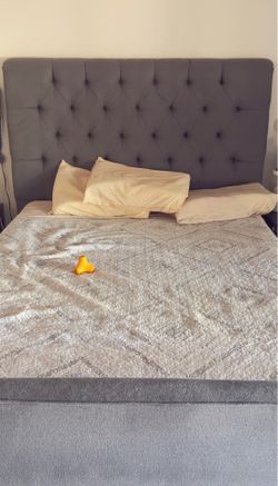 Queen Tempur-Pedic Mattress + Adjustable Electric Base + Upholstered Bed Frame - Complete Set