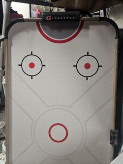 Air hockey