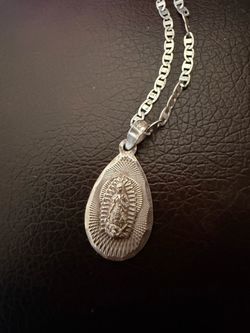 Virgin Marie necklace