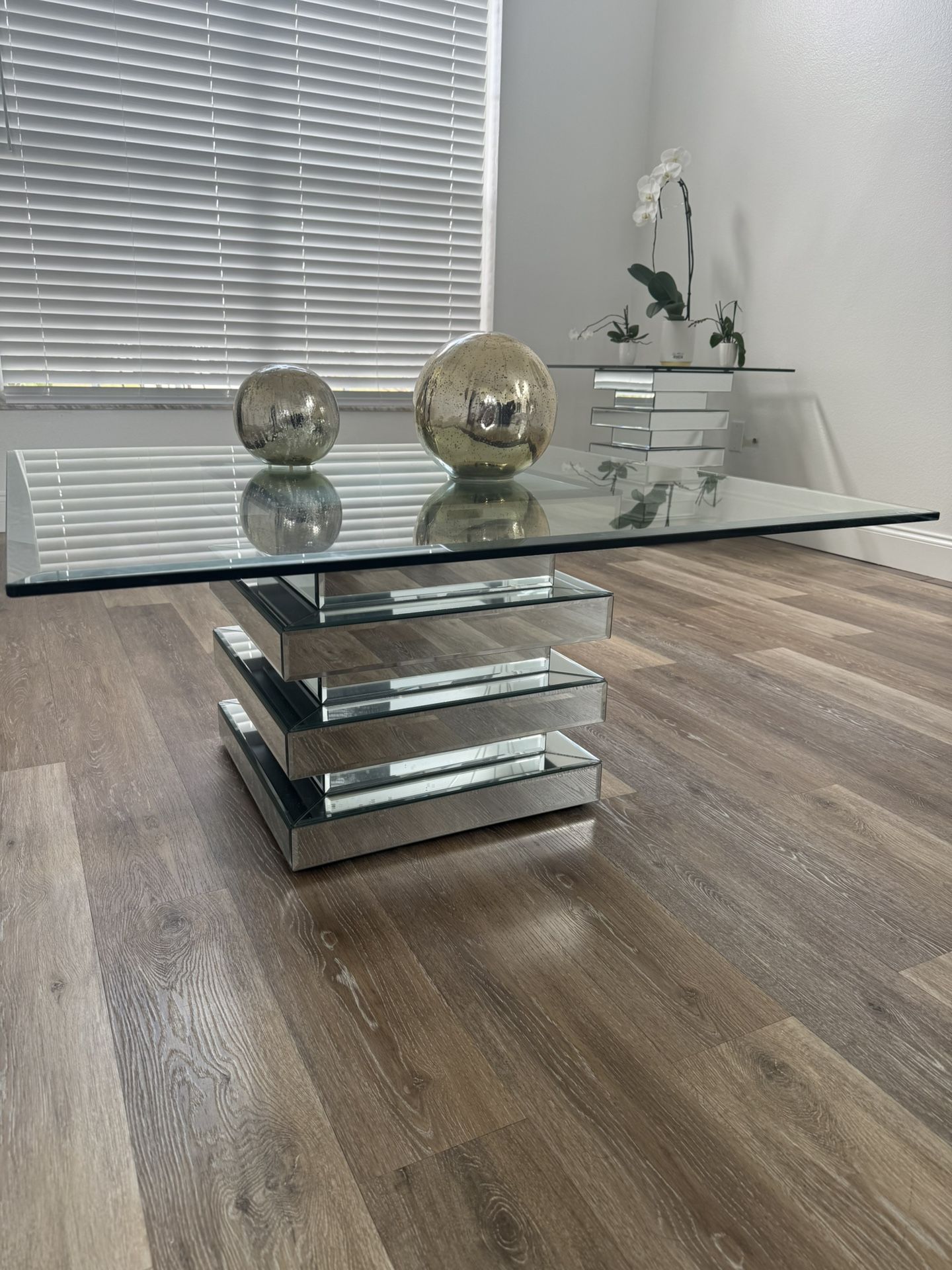 Modern Glass Coffee Table set– Thick Glass + Mirrored Base