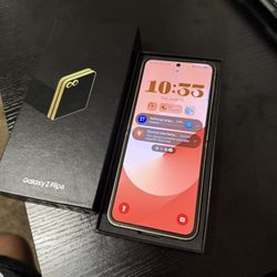 Samsung Galaxy Z Flip 6