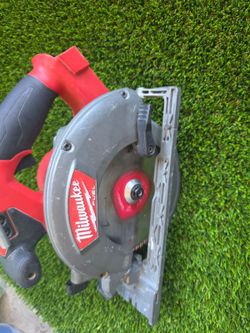 Milwaukee tools