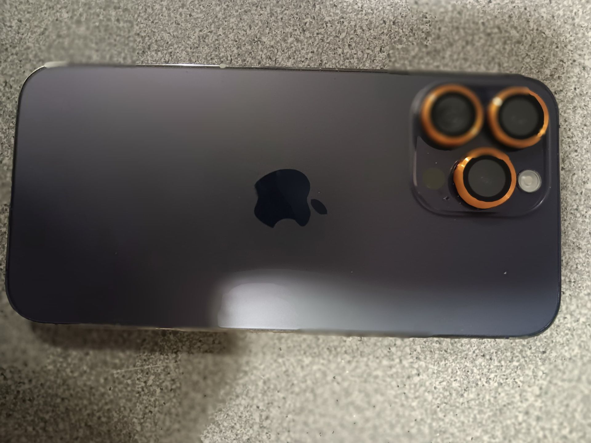 Vendo Telefono iPhone 14 Pro Max Tiene 85% De Bateria Es Color Morado