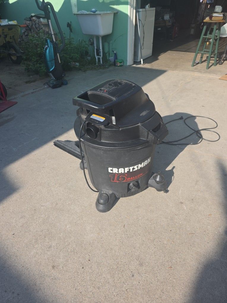 Craftsman 16Gal Wet/Dry Vacuum Cleaner