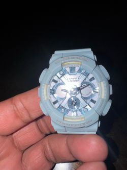 Shock watch like new