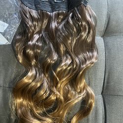 Hair extension with attached clips In !! 