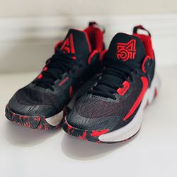 Red Nike Men/boys Shoes 