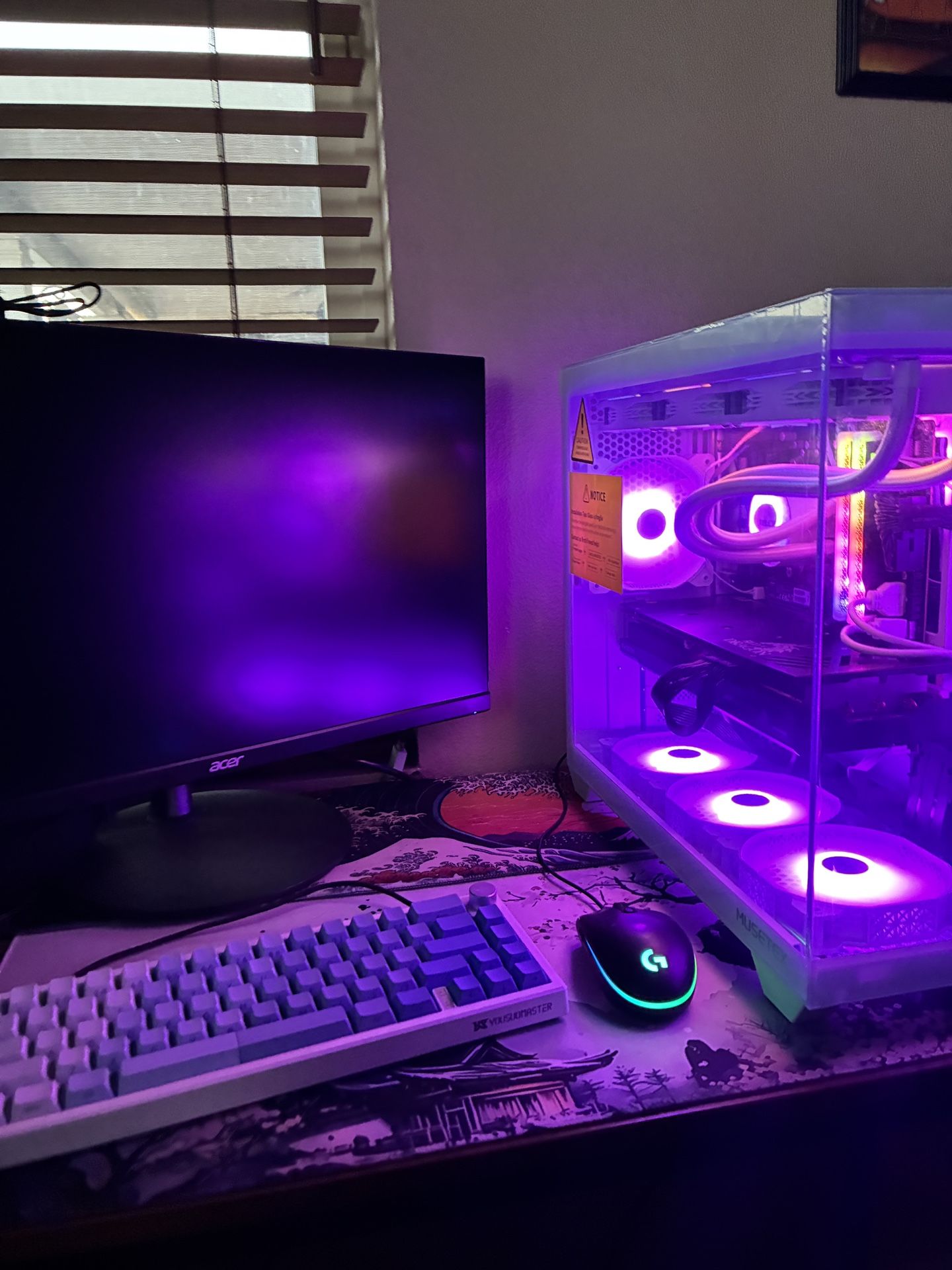 BRAND NEW PC| w/Monitor/Mousepad/Keyboard|