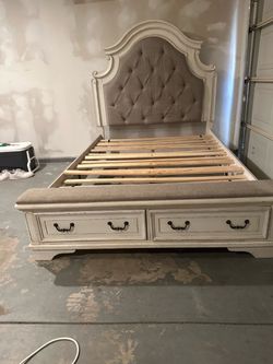 Queen size bed frame
