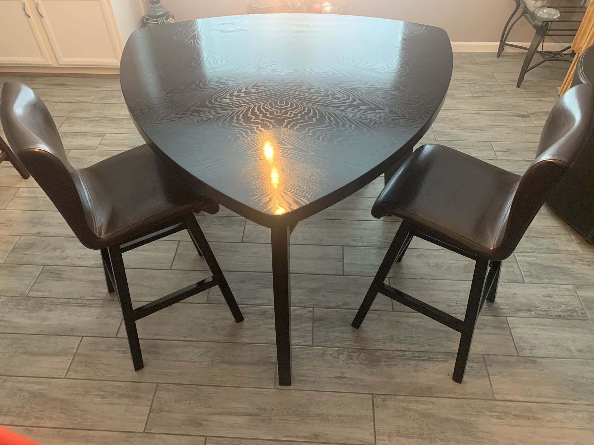Black dining set - GOTTA GO!