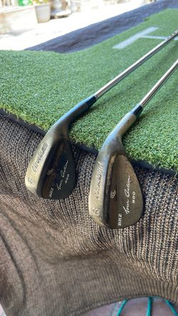 Cleveland tour action BRZ 60° and 52° wedge set