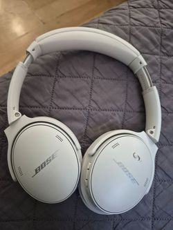 Bose noise cancelation headphones