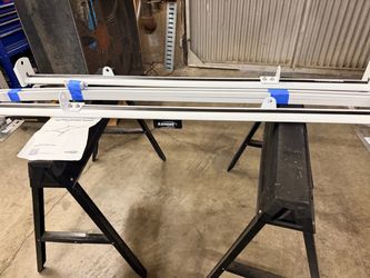 Commercial van ladder racks