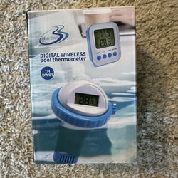 Wireless Pool Thermometer,Floating Easy Read, Digital Pool Thermometer Set with Indoor/Water Temperature Monitor, IPX7 Waterproof, for Swimming Pools,