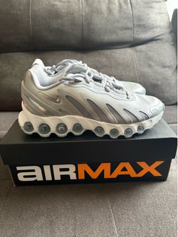 Nike Air Max DN8 ‘Wolf Grey Metallic Silver’ Size 6 Women