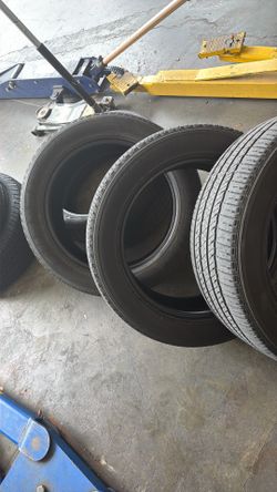265/50-20 Bridgestone Tires ๐ $60