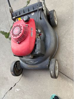 Honda Lawnmower self propelled NO BAG
