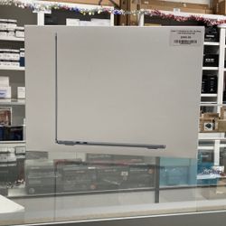 13” MacBook Air M4 Chip 16gb/256gb SSD