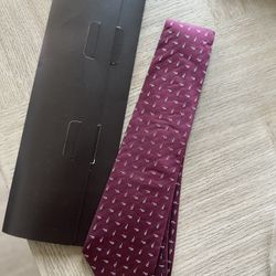 Dunhill Men’s Necktie (Brand New!)