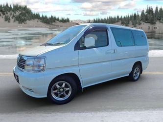 2000 Nissan El Grande