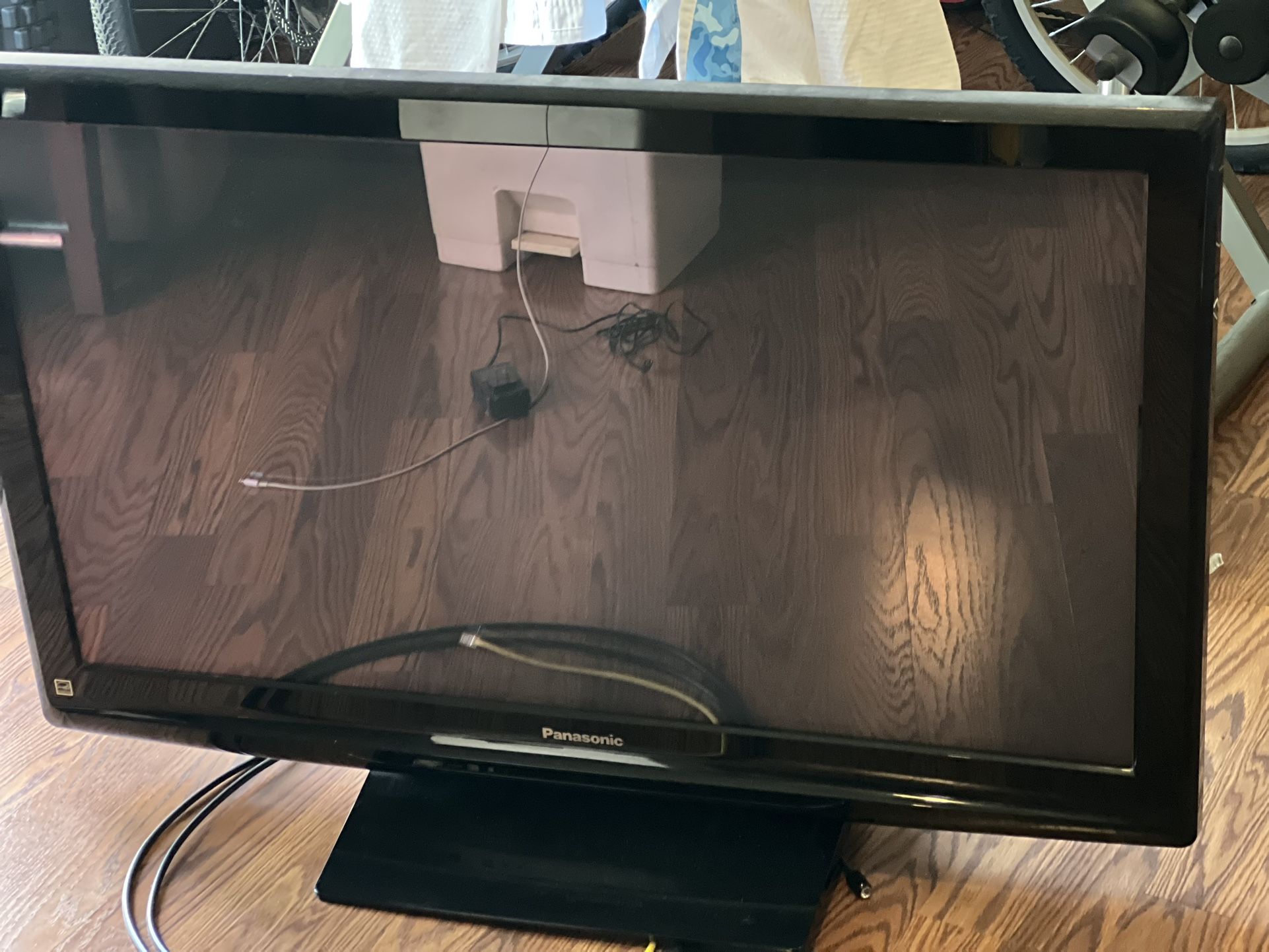 Panasonic 42” Tv