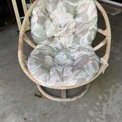 Papasan Chair With Cushion 