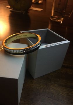 Micheal Kors Bracelet