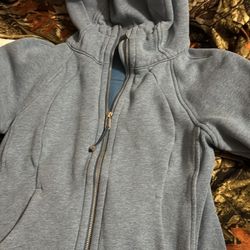 lululemon Scuba Size 2 