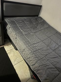 full bed matress with bed metal frame and headboard