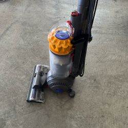 Dyson Ball Vacuum Cleaner Used 