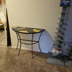STONE ENTRY TABLE  