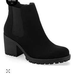 7 Women’s Black Bootie