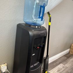 Water Dispenser With Jug 