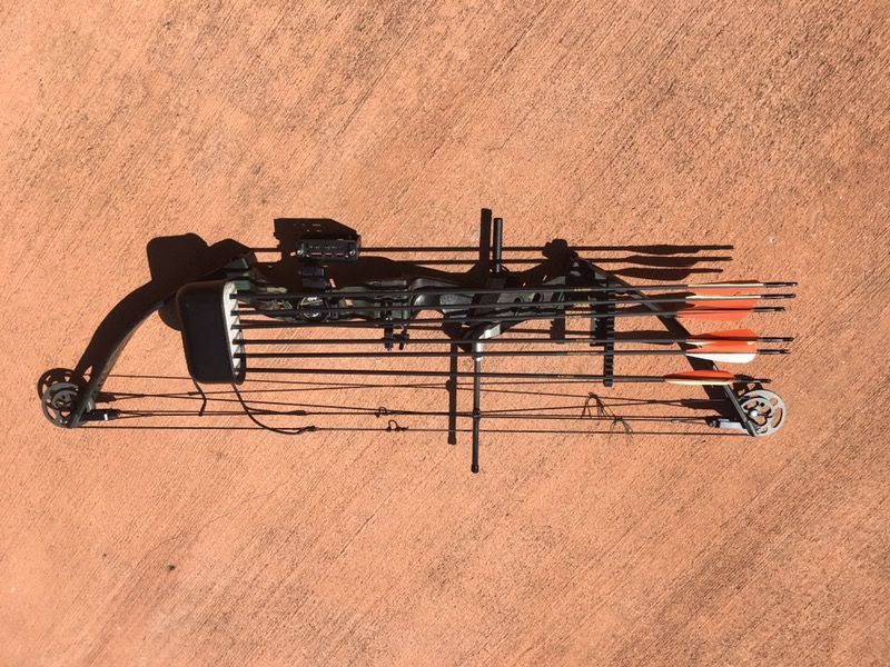 PSE XLR 900 Infinity Compound Bow