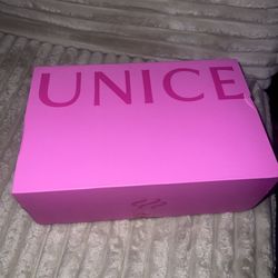 V Part Wig 24” 180% Density