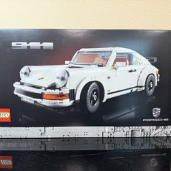 Brand new in Factory Sealed, Lego Porsche 911, Set 10295, 1458 Pcs 