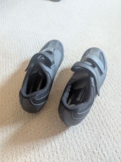 Shimano Sh-rp1 Cycling Shoes Eu43 US 8.9 + Sm-sh51 Cleats