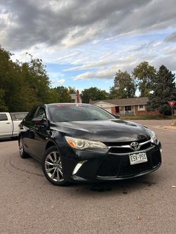 2017 Toyota Camry xle hybrid