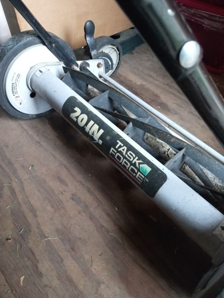 20 In Task Force Reel Mower for Sale in Burlington, WI OfferUp